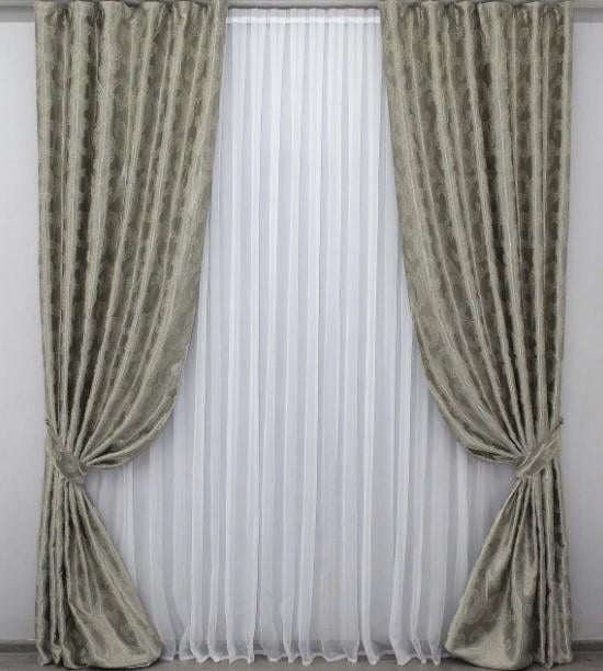 Комплект штор блекаут Дамаск 1,5х2,8 м 2 шт. Бежевый/Серебристый (1105шА)