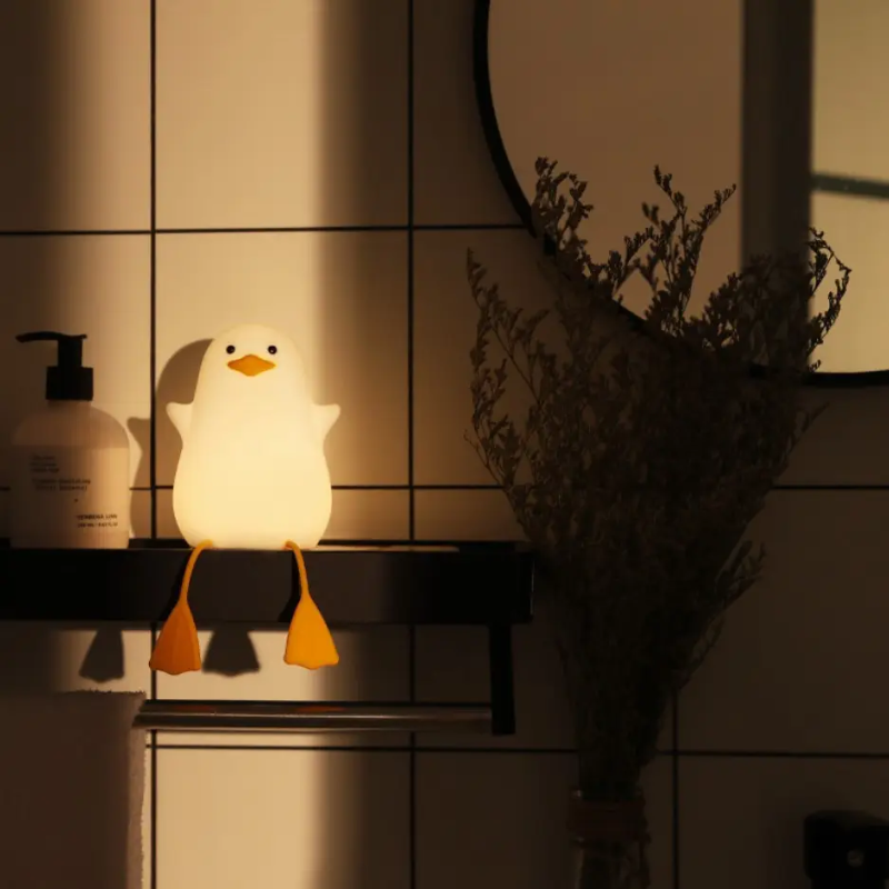 Світильник-нічник Мила качка з вбудованим акумулятором м'який силіконовий (2531713910) - фото 4