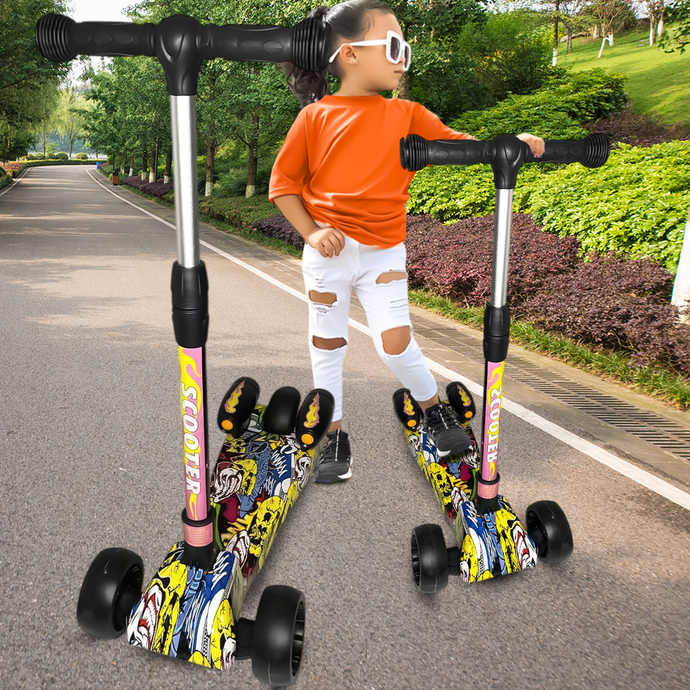 Самокат Voltronic Графіті Джокер з музикою та димом і світлом до 50 кг (НКП) - фото 2