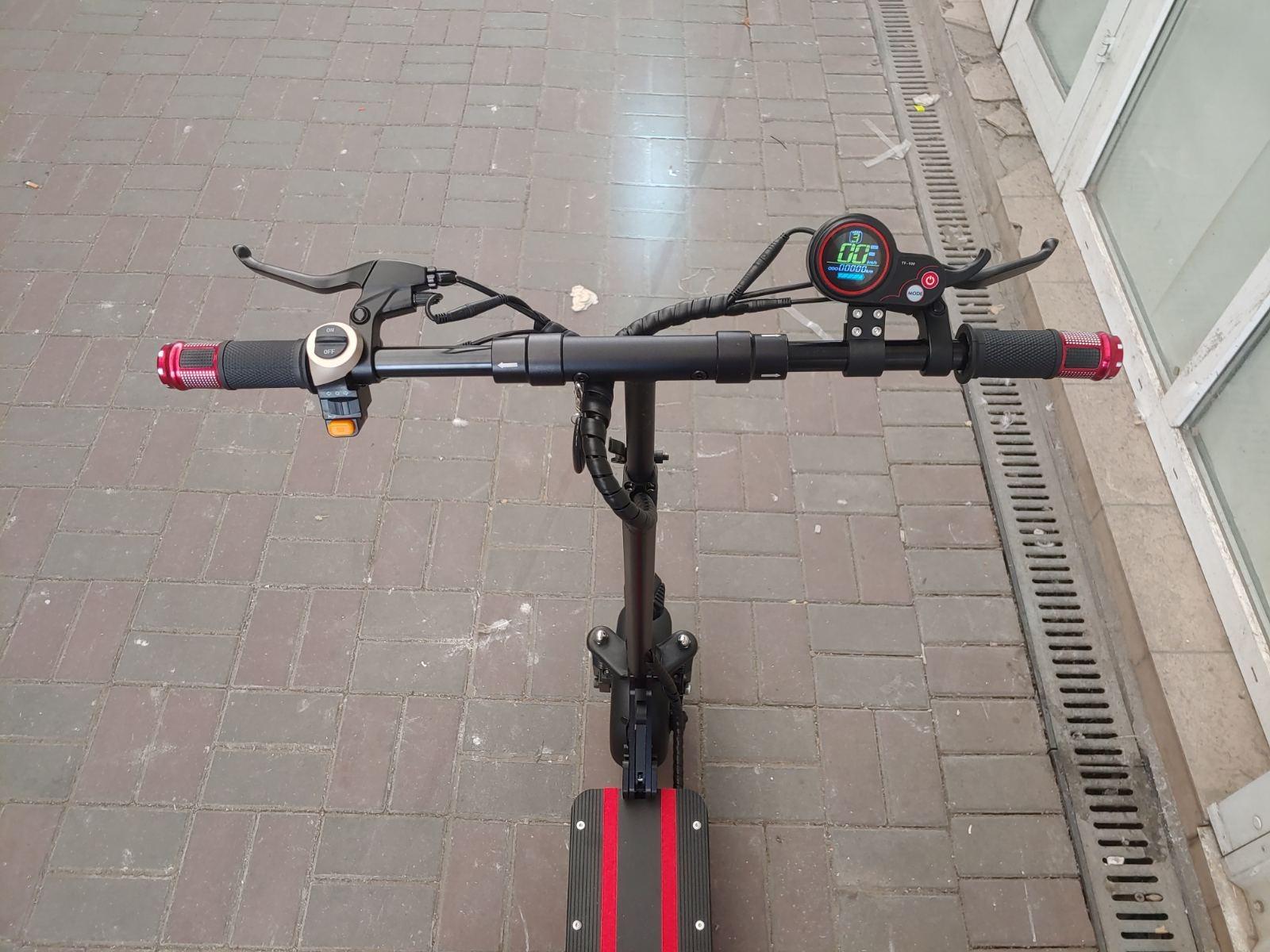 Електросамокат із сидінням Tesla E-Scooter 16000 1000W 48V16Ah - фото 12 Електросамокат із сидінням Tesla E-Scooter 16000 1000W 48V16Ah - фото 12