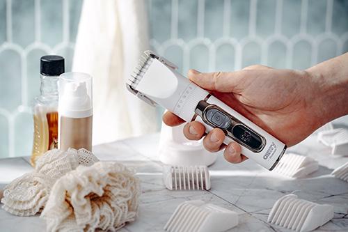 Машинка для стрижки Camry CR 2841 IPX6 LCD-дисплей з керамічно-титановим лезом Білий (28810164) - фото 15 Машинка для стрижки Camry CR 2841 IPX6 LCD-дисплей з керамічно-титановим лезом Білий (28810164) - фото 15