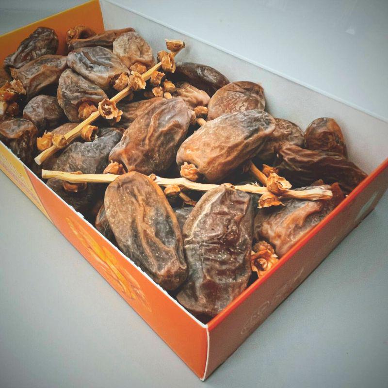 Фініки на гілочці натуральні Deglet Nour без цукру 500 г (DN-Fin-500) - фото 5 Фініки на гілочці натуральні Deglet Nour без цукру 500 г (DN-Fin-500) - фото 5