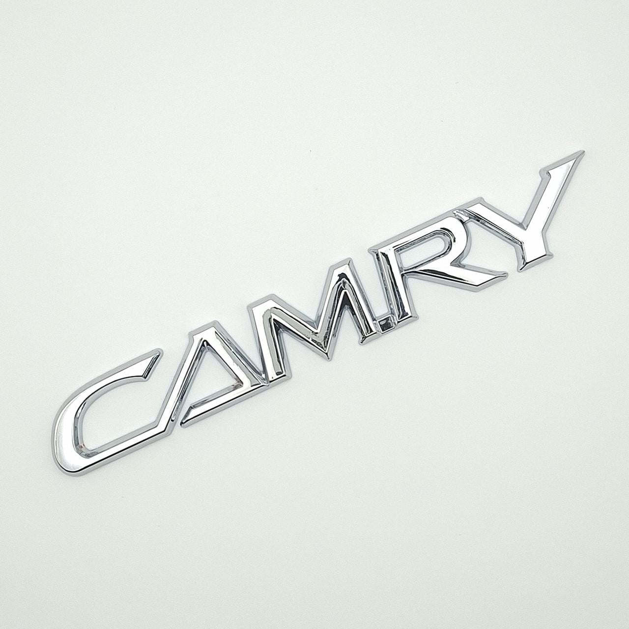 Эмблема надпись Camry Toyota металл 13,8х1,9 см Хром глянцевый (2618939399)