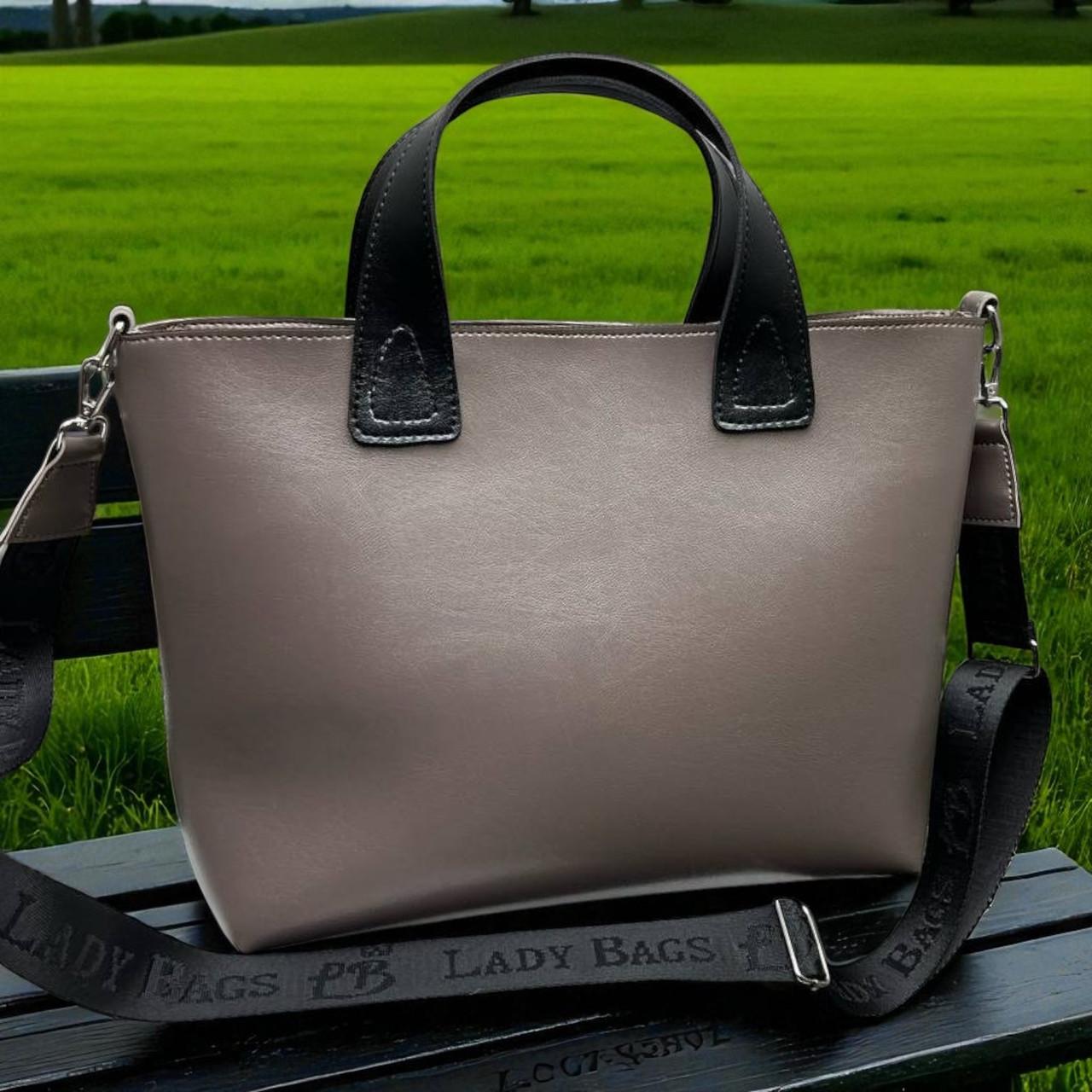 Сумка-шоппер деловая женская большая через плечо тоут из экокожи A4 Капучино