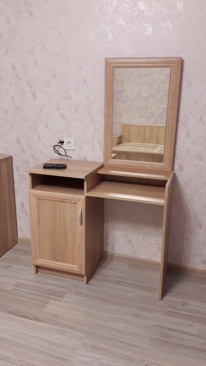 Трюмо Mebel Service Соната с зеркалом 90х38,5х147,5 см Дуб самоа (23572388) - фото 3 Трюмо Mebel Service Соната с зеркалом 90х38,5х147,5 см Дуб самоа (23572388) - фото 3