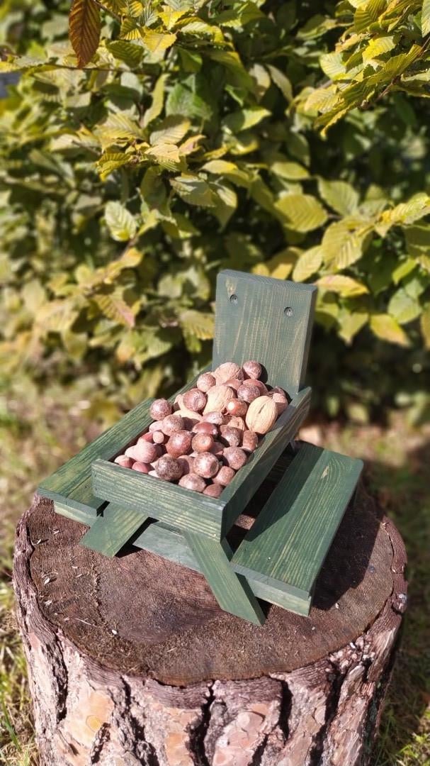 Кормушка для белок Подобед из древесины 27х22х24 см - фото 4 Кормушка для белок Подобед из древесины 27х22х24 см - фото 4