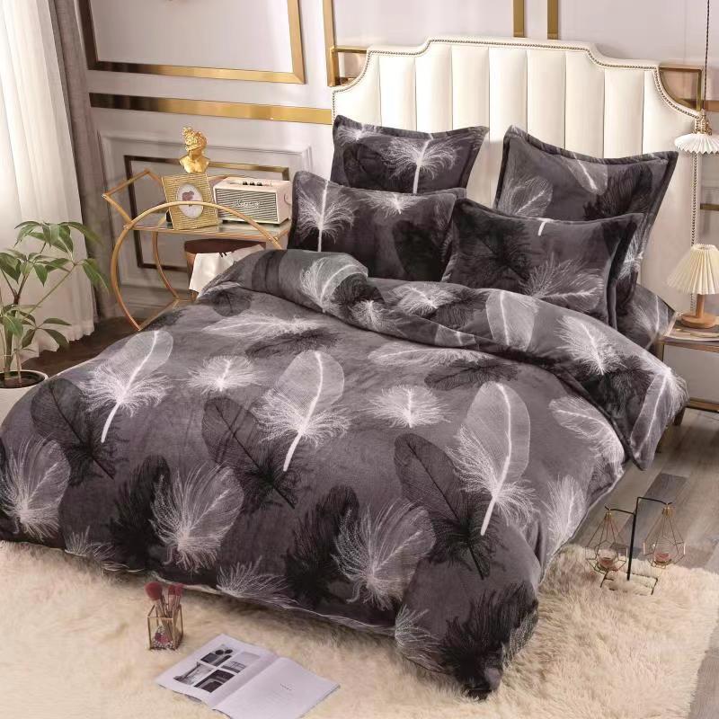 Комплект постельного белья велюровый Перья (25258)