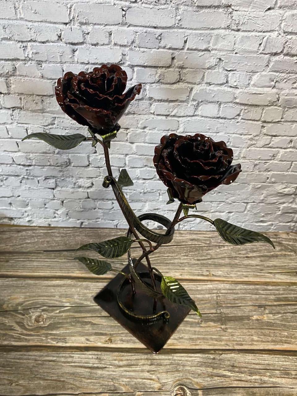 Розы кованые в весах-ленте Вечная паять (1970022456) - фото 4 Розы кованые в весах-ленте Вечная паять (1970022456) - фото 4