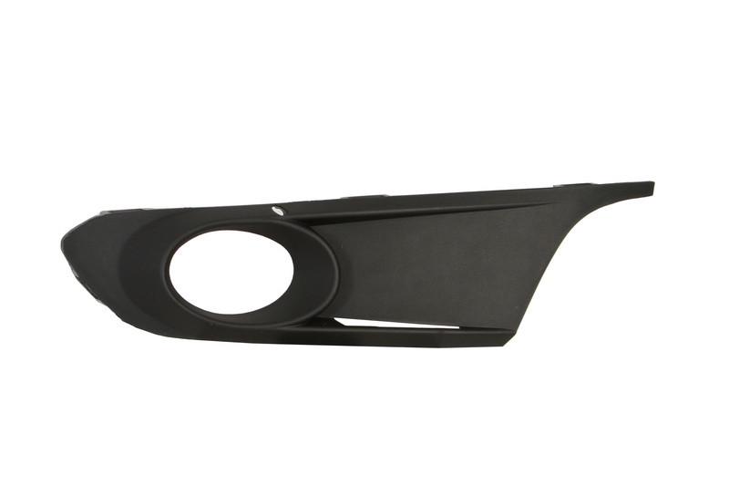 Решетка бампера AVTM Volkswagen Jetta VI 11-14 левая с отверстиями для противотуманок (7430 911) Решетка бампера AVTM Volkswagen Jetta VI 11-14 левая с отверстиями для противотуманок (7430 911)