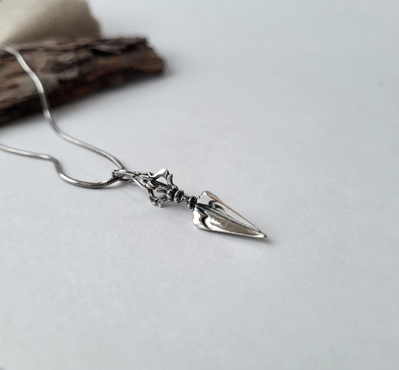 Подвеска серебряная Кинжал Пхурба 925 пробы 1,90 г (89010ч)