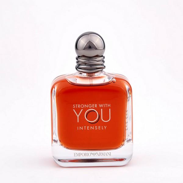 Парфюмированная вода для мужчин Giorgio Armani Emporio Armani Stronger With You Intensely 50 мл (71704)