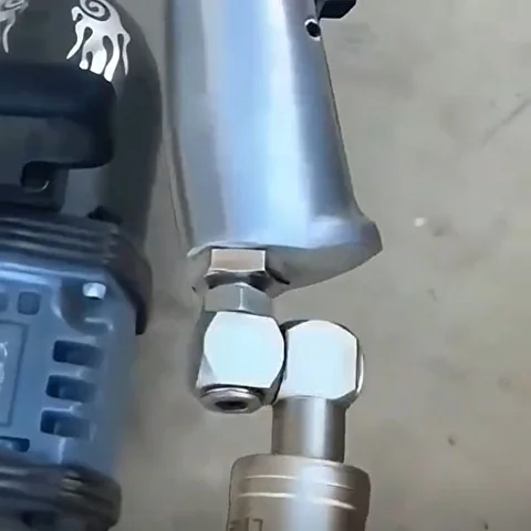 Фітинг для труби для з'єднання пневматичного інструменту зі шлангом для подачі повітря під тиском (J00196) - фото 3 Фітинг для труби для з'єднання пневматичного інструменту зі шлангом для подачі повітря під тиском (J00196) - фото 3