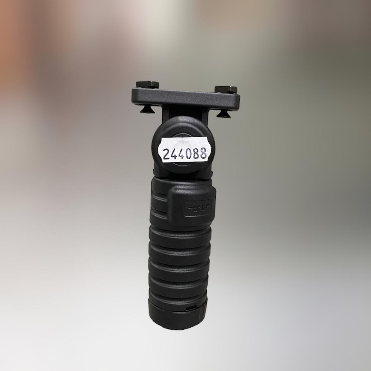 Рукоятка переноски огня DLG Tactical DLG-045 на M-LOK (1865438001) Рукоятка переноски огня DLG Tactical DLG-045 на M-LOK (1865438001)