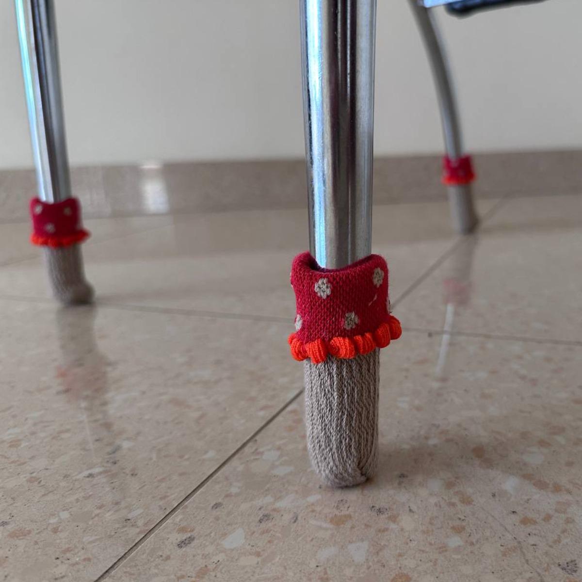 Накладки на ніжки меблів DOINN захисні 4 шт. 8,5х3,5 см (R94465) - фото 3 Накладки на ніжки меблів DOINN захисні 4 шт. 8,5х3,5 см (R94465) - фото 3