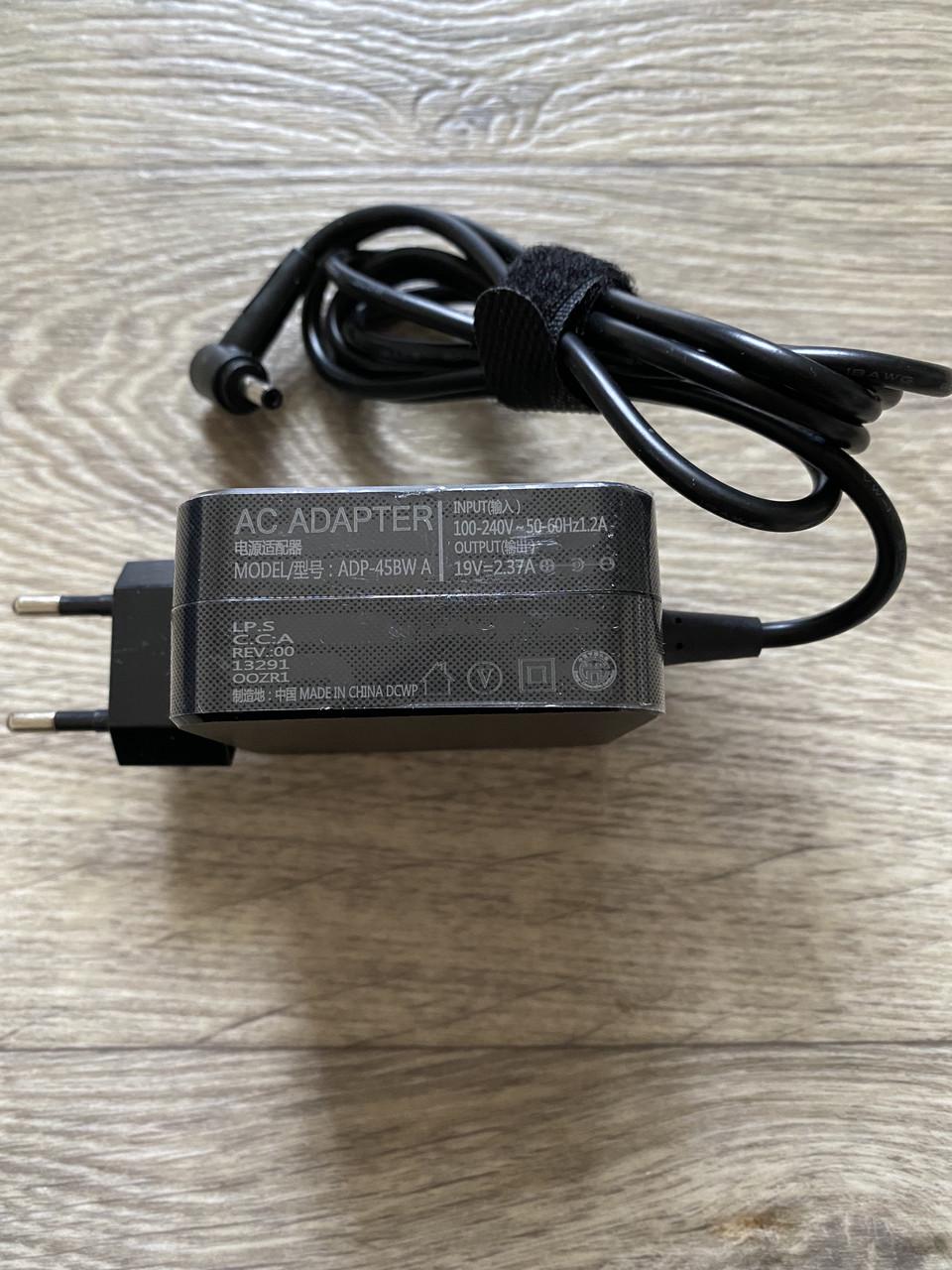 Блок питания для ноутбука Asus 19 V/2,37 A/45 W/4,0x1,35 мм литой (2374986232) - фото 2 Блок питания для ноутбука Asus 19 V/2,37 A/45 W/4,0x1,35 мм литой (2374986232) - фото 2
