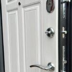 Двері вхідні Аляска метал/МДФ Срібло світле (7632) - фото 3 Двері вхідні Аляска метал/МДФ Срібло світле (7632) - фото 3