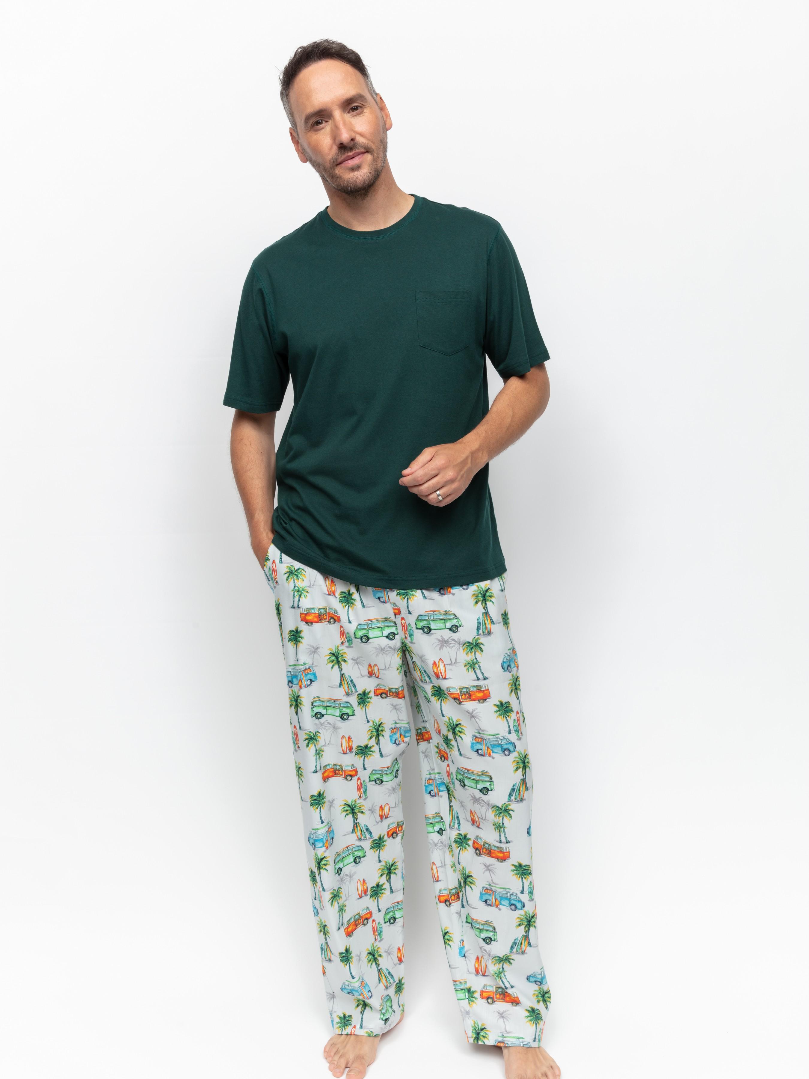 Пижама мужская CYBERJAMMIES Bodhi 6995-6993 S Зеленый с принтом кемпера (5051877483880)