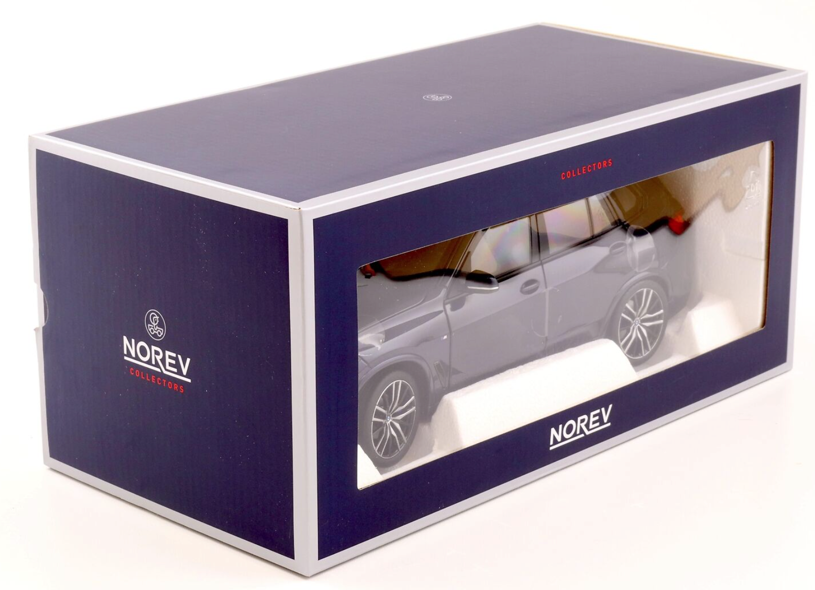 ᐉ Модель автомобіля Norev 1:18 BMW X5 G05 xDrive 40i Dark Blue