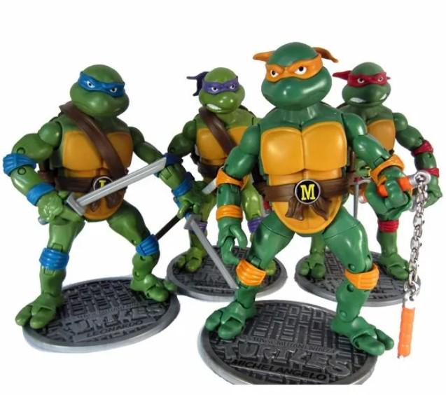 Фигурка Ninja Turtles TMNT 4 шт. 16 см (5305731)