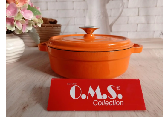 Каструля-сотейник OMS чавунна з кришкою для газу і індукцїі 4 л Помаранчевий (3365-4) - фото 6 Каструля-сотейник OMS чавунна з кришкою для газу і індукцїі 4 л Помаранчевий (3365-4) - фото 6
