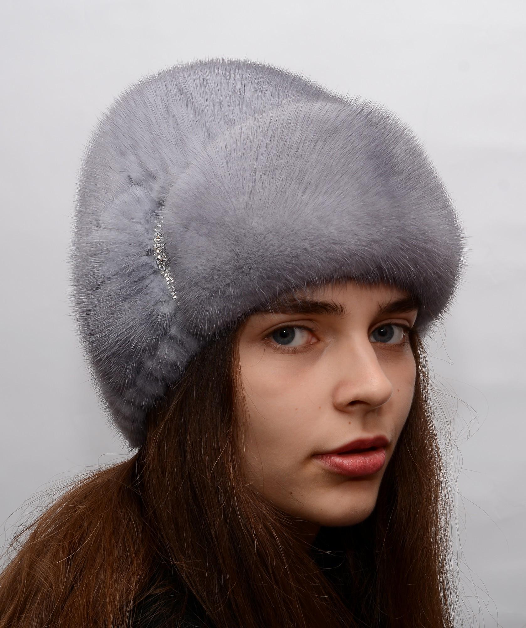 Зимняя женская шапка Меховой стиль Лобик из вязаной натуральной норки Сапфир (132/C)