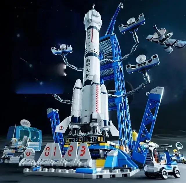 Конструктор детский Космическая ракета 1099 дет. (26442193) - фото 4 Конструктор детский Космическая ракета 1099 дет. (26442193) - фото 4