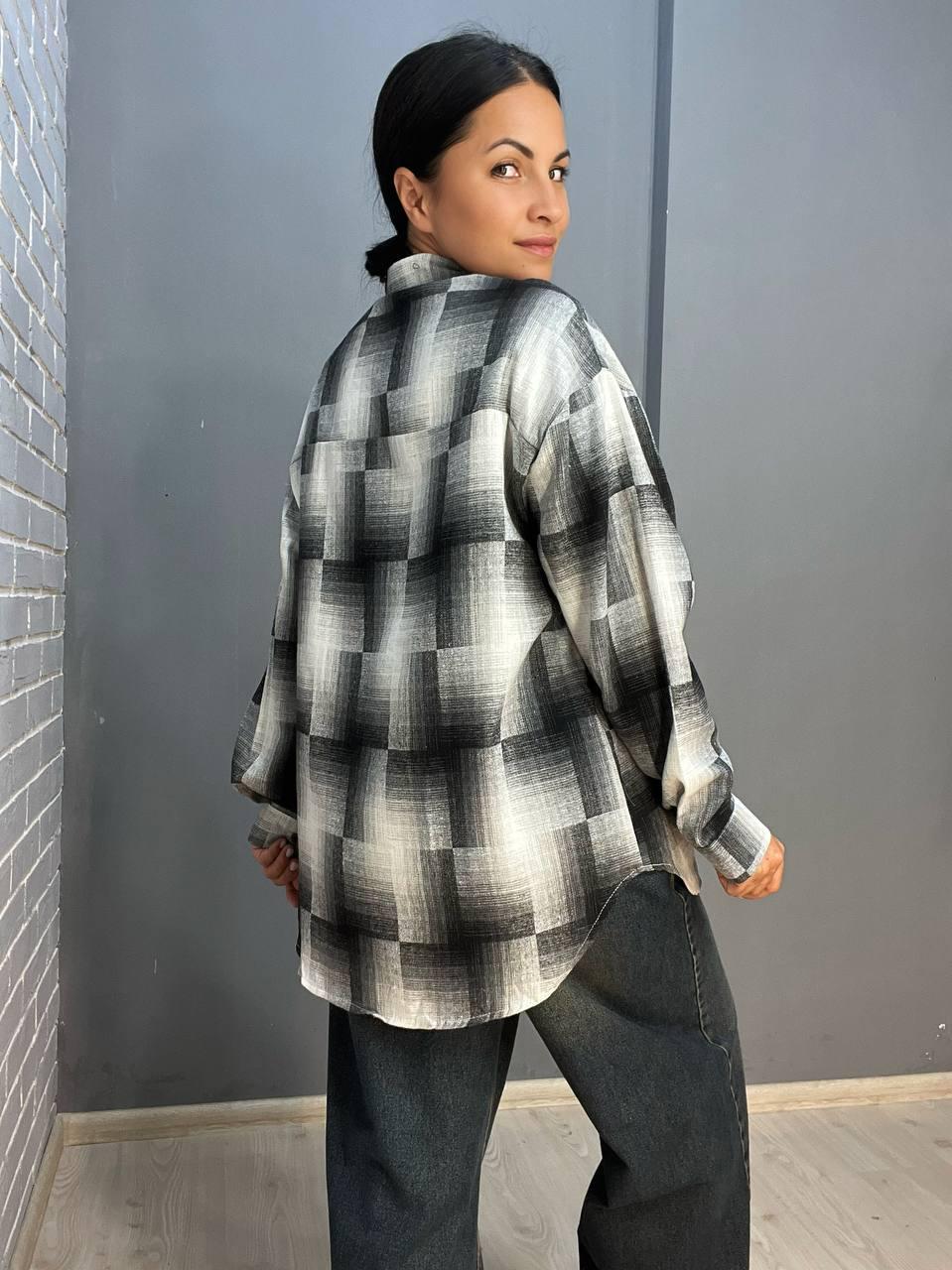 Сорочка жіноча Baoyu 225 картата оверсайз фланель подовжена спинка OS Чорний (2606) - фото 4 Сорочка жіноча Baoyu 225 картата оверсайз фланель подовжена спинка OS Чорний (2606) - фото 4