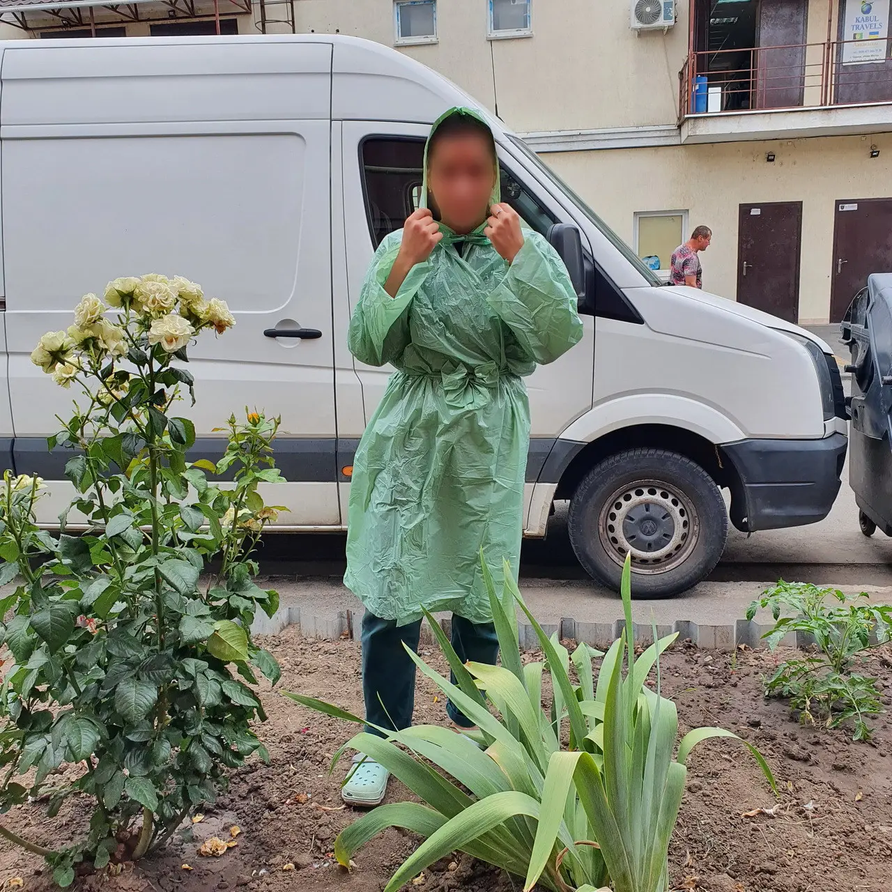 Дощовик дорослий Clefers R131 XL під пояс поліетиленовий 130х100 см 3 шт. (5002297) - фото 3 Дощовик дорослий Clefers R131 XL під пояс поліетиленовий 130х100 см 3 шт. (5002297) - фото 3