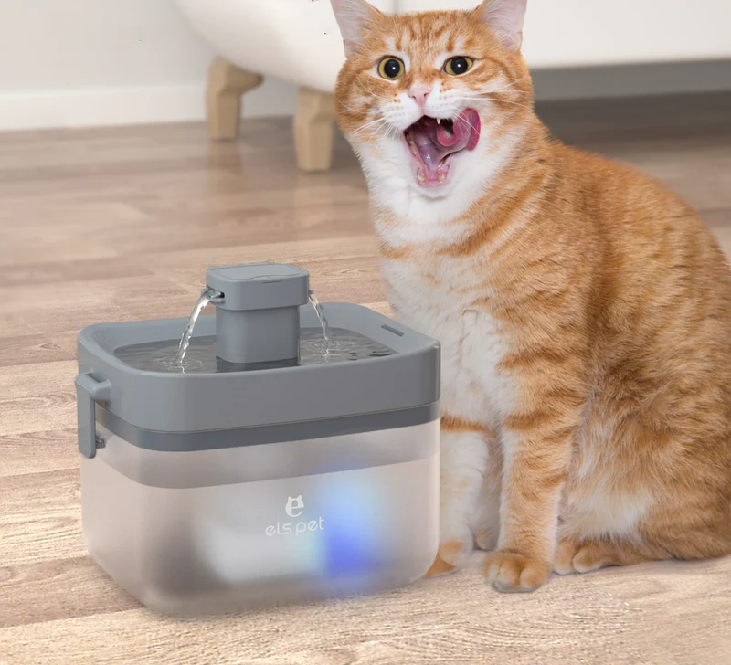 Поилка фонтан для кошек и собак ELS PET 1,5 л с фильтром и LED подсветкой (2028234428) - фото 4 Поилка фонтан для кошек и собак ELS PET 1,5 л с фильтром и LED подсветкой (2028234428) - фото 4