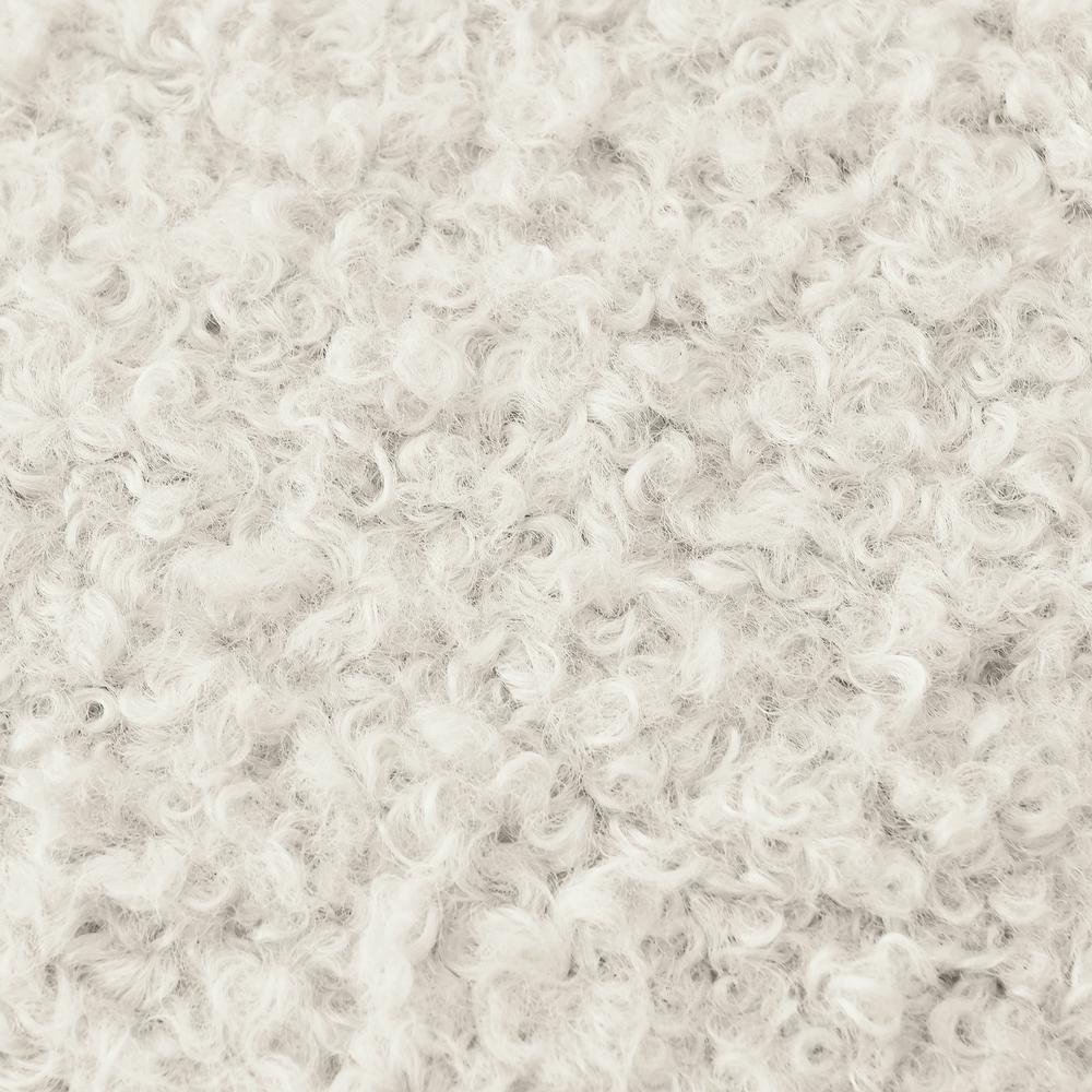 Подушка декоративна IDEIA з штучного хутра гіпоалергенна 55х55 см Молоко (26910) - фото 3 Подушка декоративна IDEIA з штучного хутра гіпоалергенна 55х55 см Молоко (26910) - фото 3