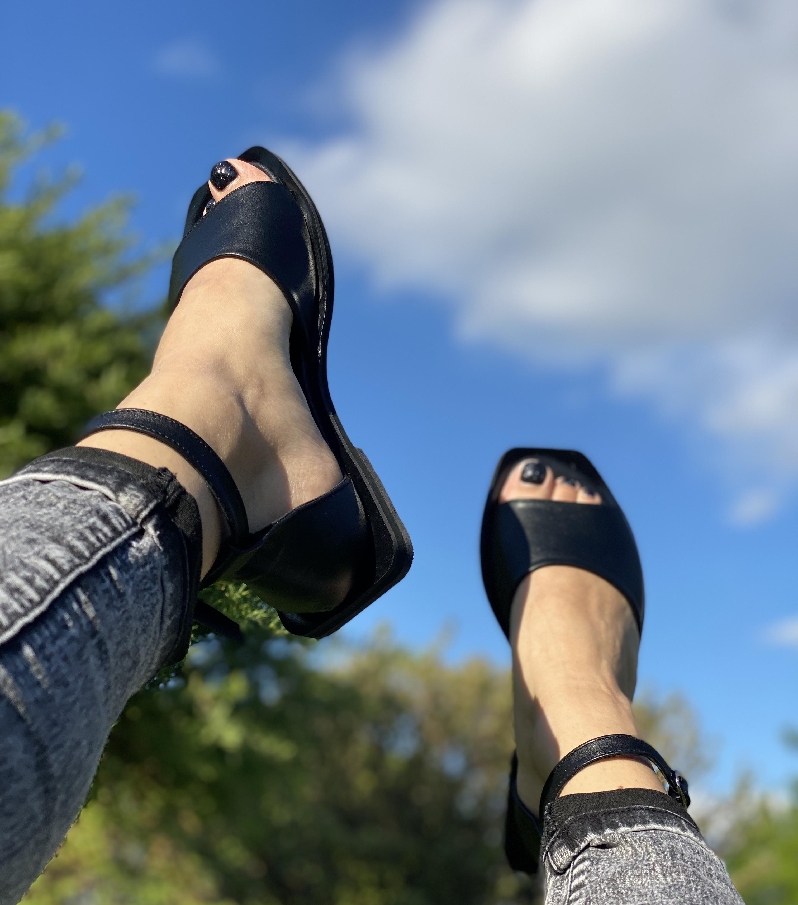 Босоножки женские M.KraFVT 0540 кожаные на низком каблуке р. 41 Черный (1386-41) - фото 9 Босоножки женские M.KraFVT 0540 кожаные на низком каблуке р. 41 Черный (1386-41) - фото 9