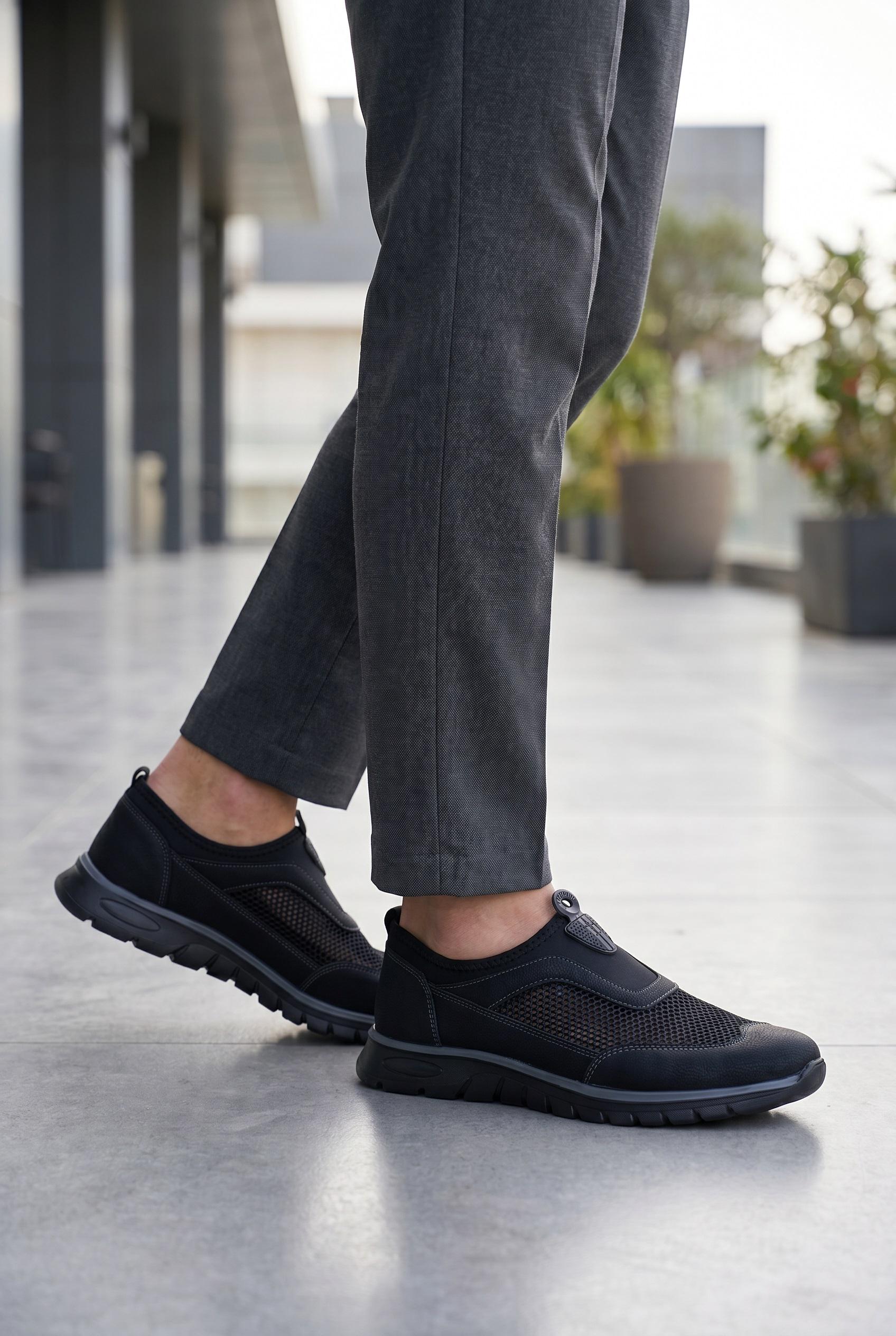 Слипоны мужские Where Uwear 350982 р. 42 Черный