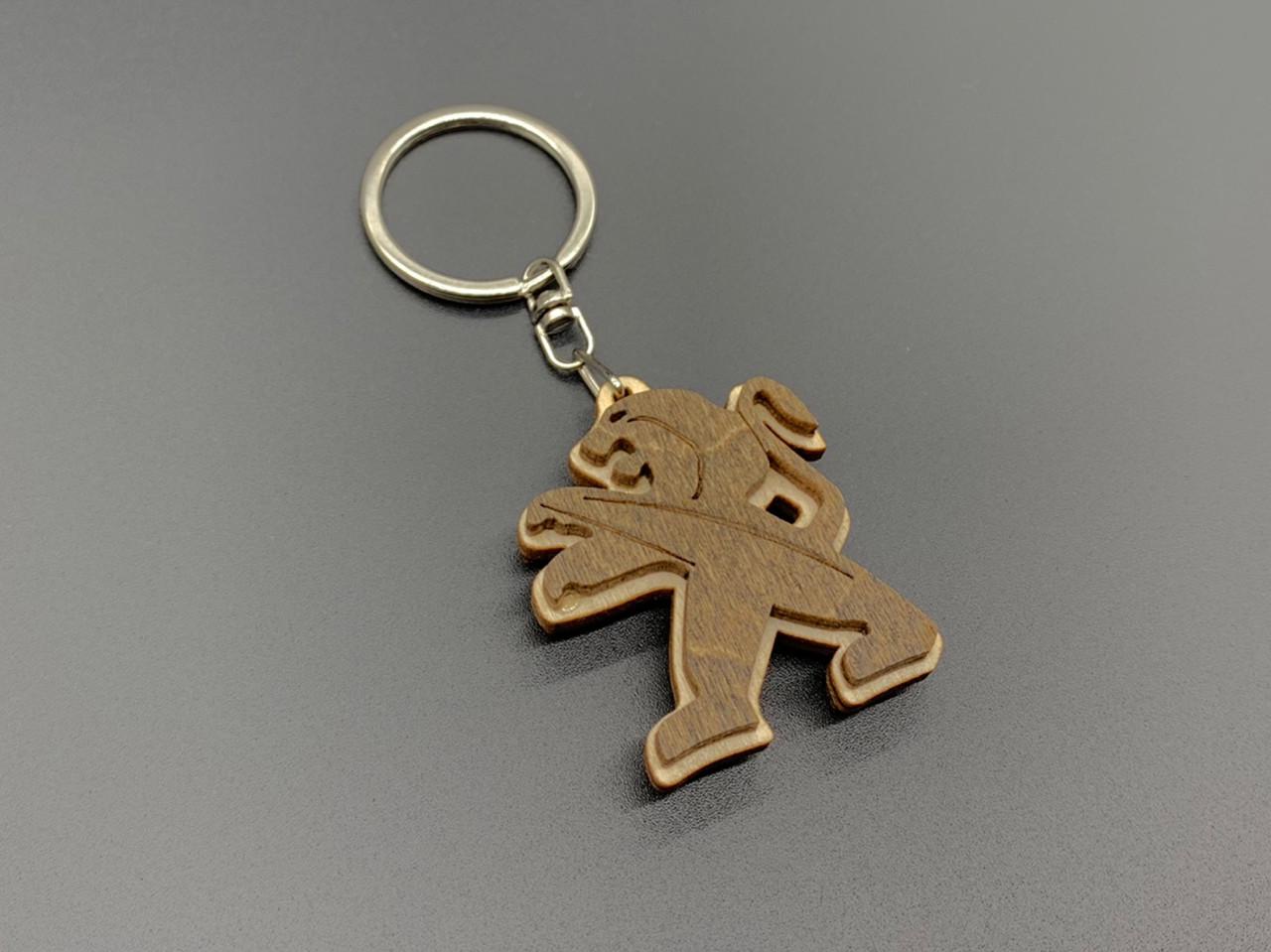 Брелок автомобильный деревянный с маркой Peugeot 4,5х2,5 см Светло-коричневый (924999318) Брелок автомобильный деревянный с маркой Peugeot 4,5х2,5 см Светло-коричневый (924999318)