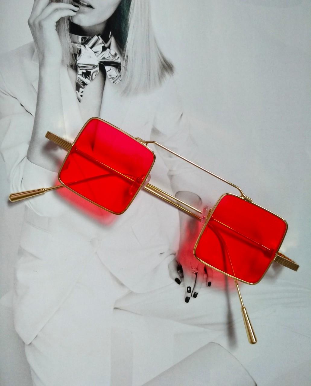 Сонцезахисні окуляри квадрат Червоний