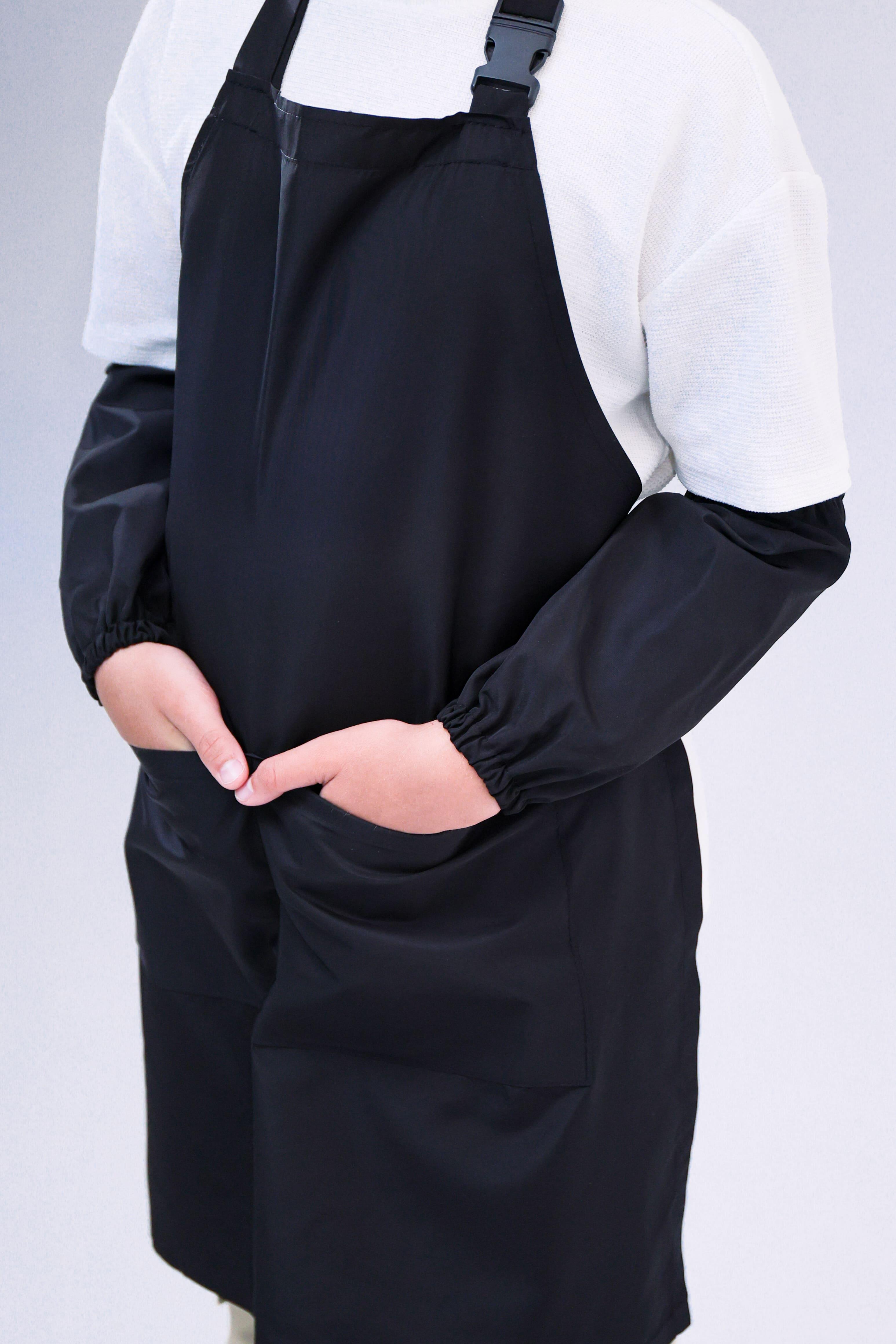 Фартух для уроків праці з нарукавниками з плащової тканини для школи Чорний (п/хл-ч1) - фото 2 Фартух для уроків праці з нарукавниками з плащової тканини для школи Чорний (п/хл-ч1) - фото 2