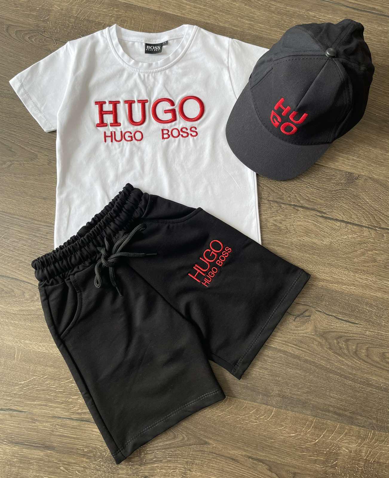Костюм для мальчика HUGO BOSS футболка/шорты/кепка 122-128 см Бело-черный (27303989) - фото 4