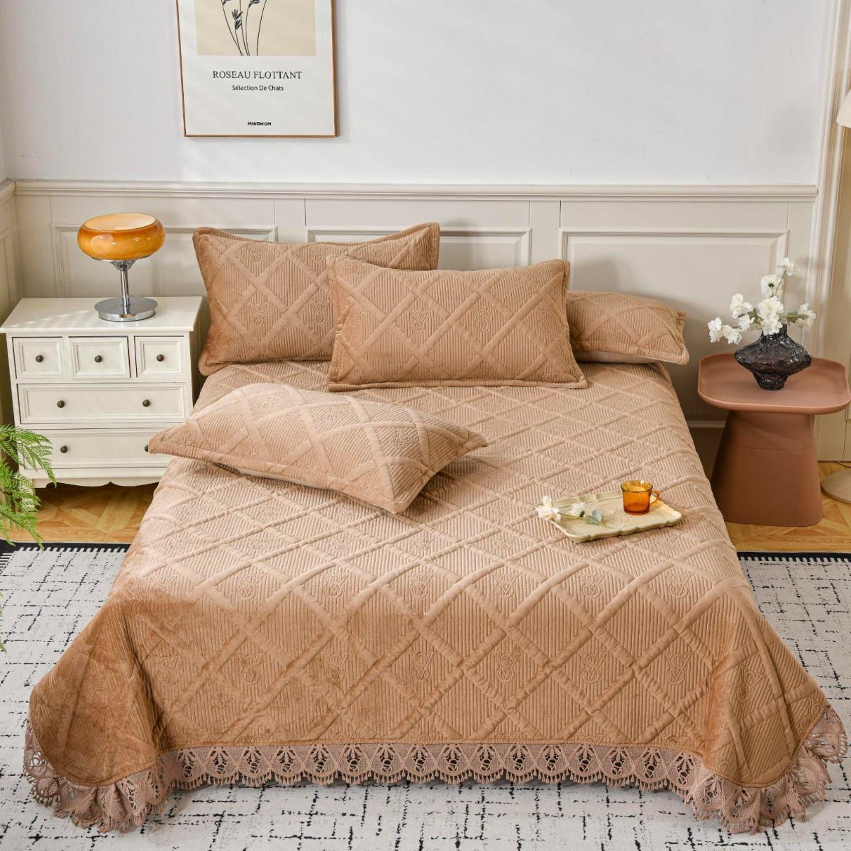 Покривало та 2 наволочки велюрове Koloco євро 230х250 см Бежевий (40399)