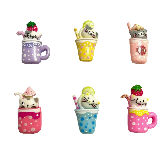 Набір мініатюрних магнітів Котики у чашках 6 шт. (22860) Набір мініатюрних магнітів Котики у чашках 6 шт. (22860)