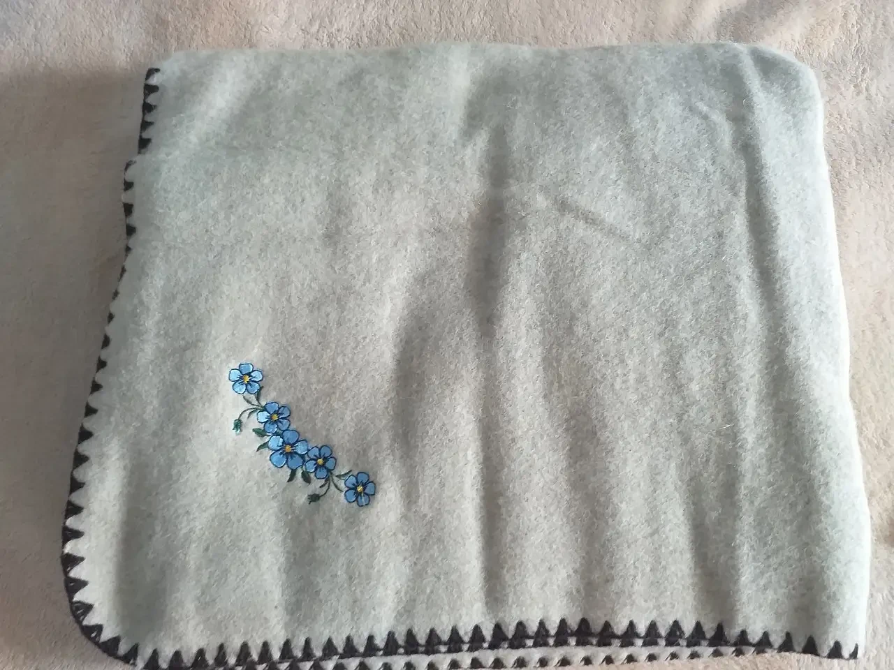 Ковдра із овечої вовни і льону 170х205 см - фото 5 Ковдра із овечої вовни і льону 170х205 см - фото 5