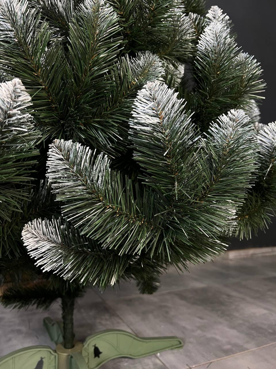 Штучна ялинка Снігова королева з білими кінчиками 1,9 м Зелений (YA678261) - фото 5 Штучна ялинка Снігова королева з білими кінчиками 1,9 м Зелений (YA678261) - фото 5