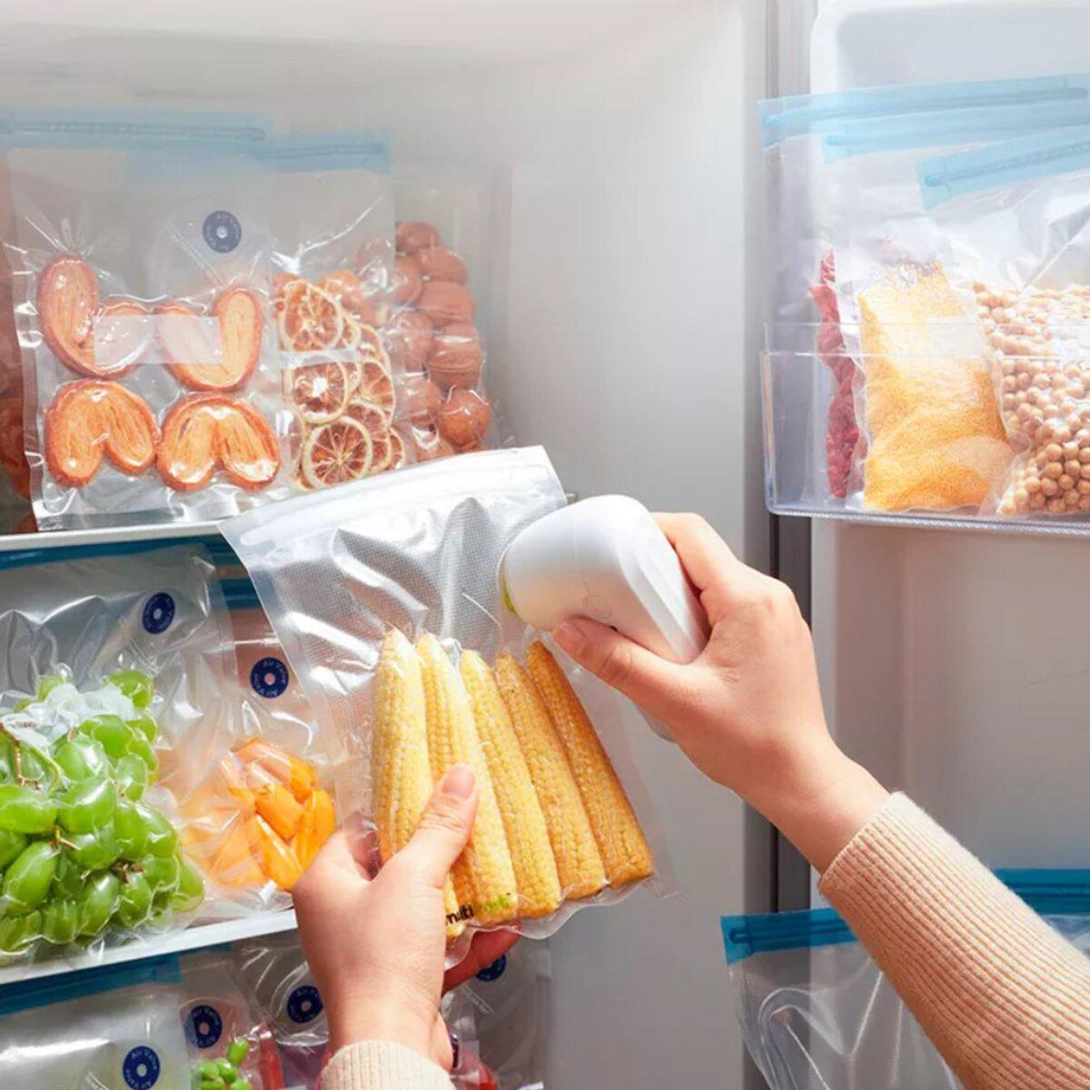 Вакууматор Jingchu Mini Vacuum Machine 25W 1200 mAh Type-C White (JC-ZKJ01) - фото 4 Вакууматор Jingchu Mini Vacuum Machine 25W 1200 mAh Type-C White (JC-ZKJ01) - фото 4