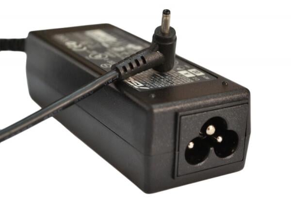 Блок питания для ноутбука ASUS 19 V 2,1 A 40 W 2,5х0,7 мм OEM