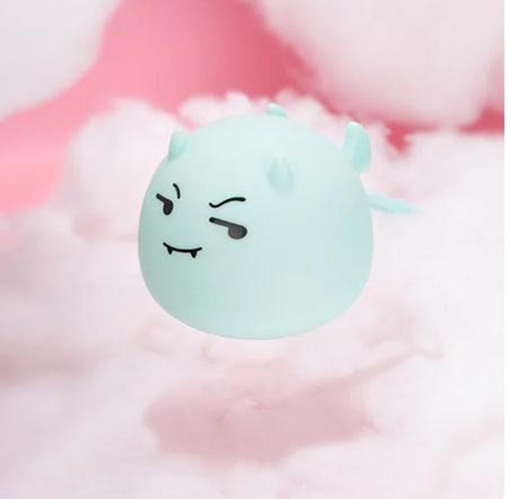 Светильник-ночник Монстрик на аккумуляторе сенсорный силиконовый и USB 95x9x95 см Голубой - фото 4