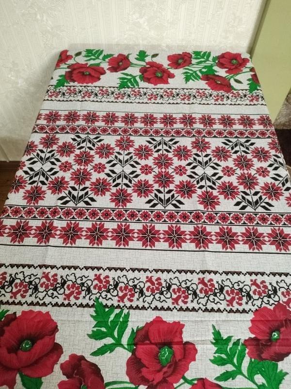 Скатерть на стол 150x180 см Белый с красным (П4К-am-skatert-N-003-02)