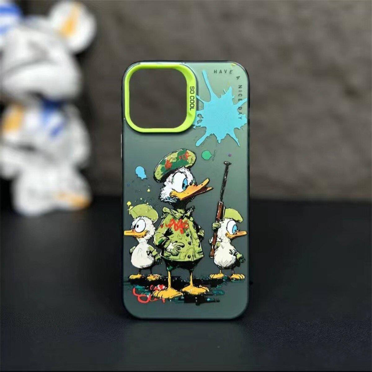 Противоударный чехол для Apple iPhone 15 Pro Max So Cool Print / Military Duck - фото 1