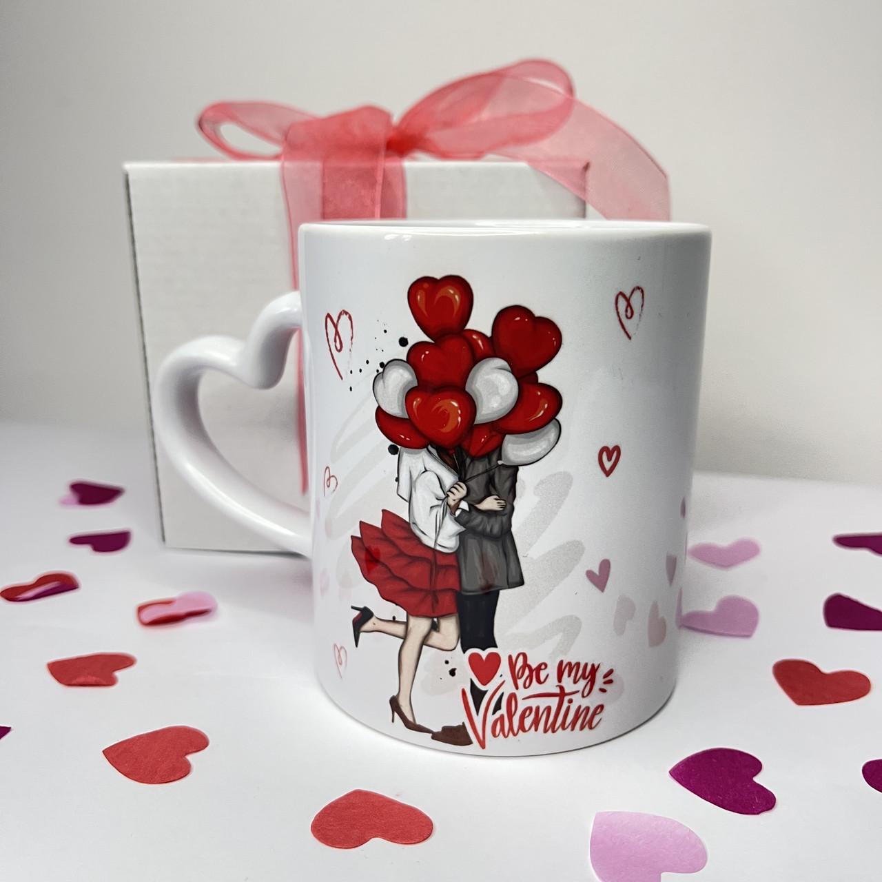 Чашка керамическая с принтом Be my Valentine с ручкой в форме сердца (mug-61)