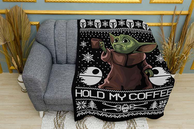 Плед плюшевый Little Yoda and Coffee Christmas двухслойный 135х150 см (114470-2) Плед плюшевый Little Yoda and Coffee Christmas двухслойный 135х150 см (114470-2)