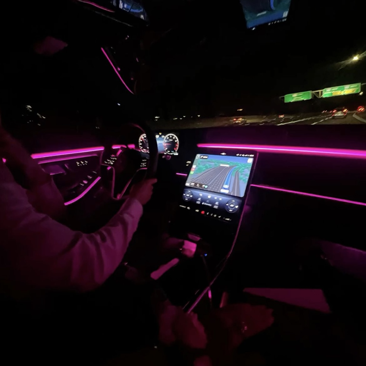 USB-стрічка для авто NeonixRide контурна неонова 5 м Рожевий (2167) - фото 4 USB-стрічка для авто NeonixRide контурна неонова 5 м Рожевий (2167) - фото 4