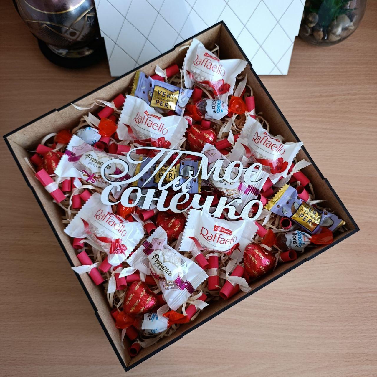 Бокс з цукерками та 101 причиною чому я тебе люблю для дівчини на день закоханих/8 березня (ar293) - фото 3