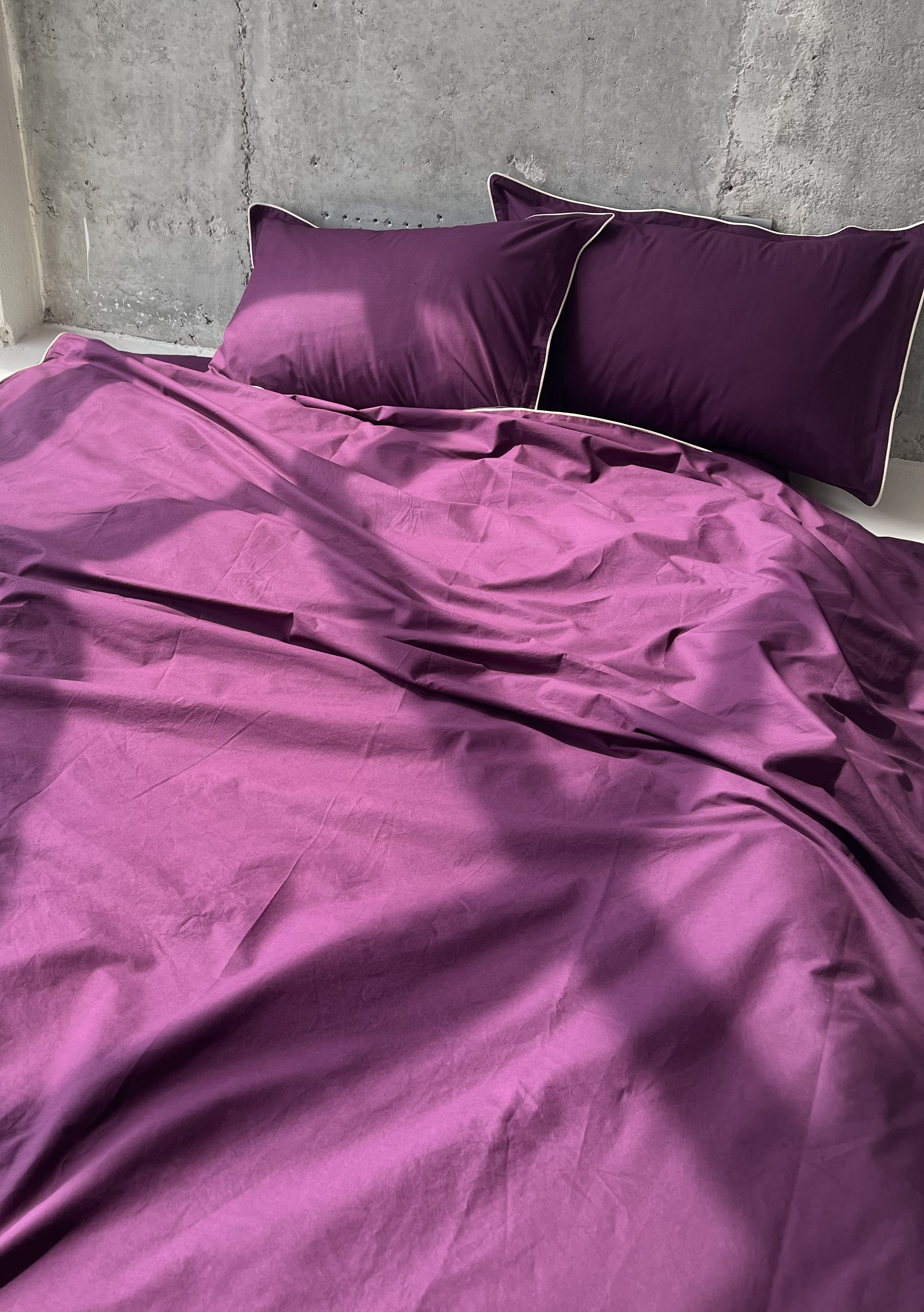 Комплект постельного белья White Dream полуторный 155х215 см вареный хлопок Сливовый (2010/1) - фото 3 Комплект постельного белья White Dream полуторный 155х215 см вареный хлопок Сливовый (2010/1) - фото 3